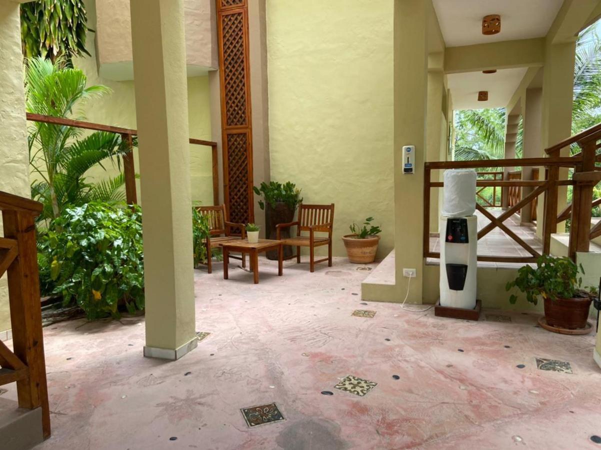 Paradise Island Beach Resort Punta Rucia Exterior foto